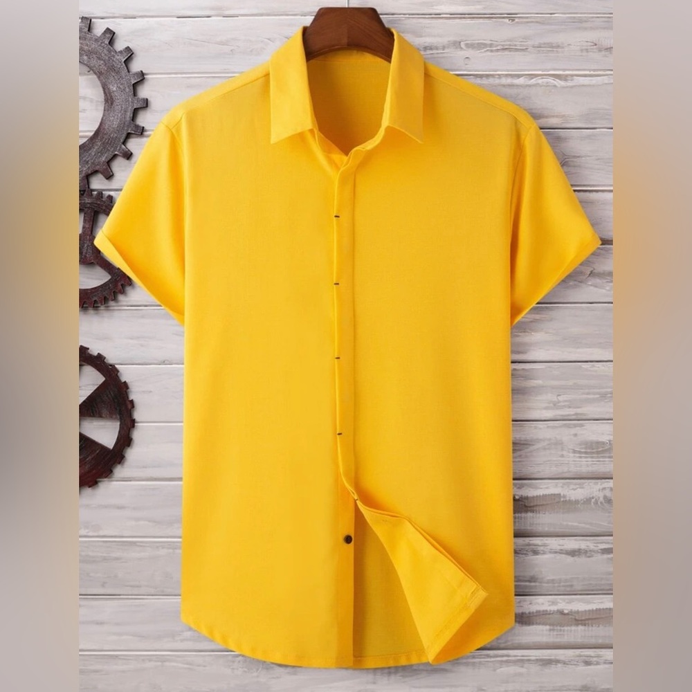 SHEIN Men Button Up Curved Hem Shirt